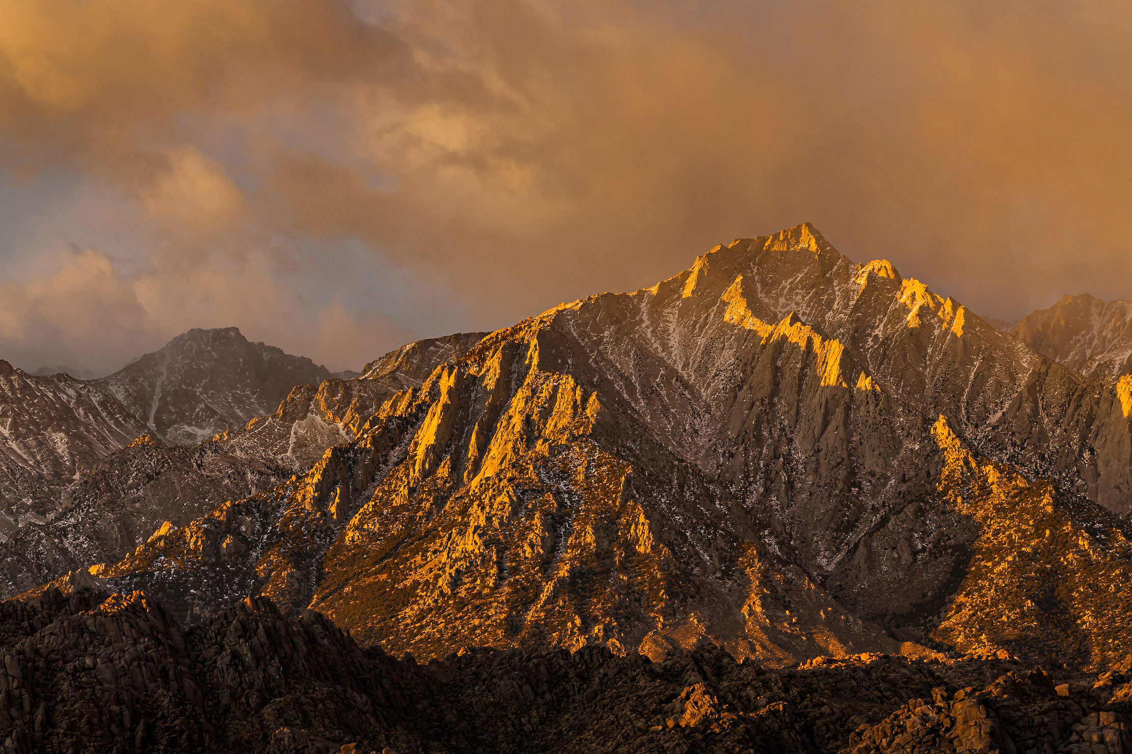 Lone Pine Peak Sunrise Light
