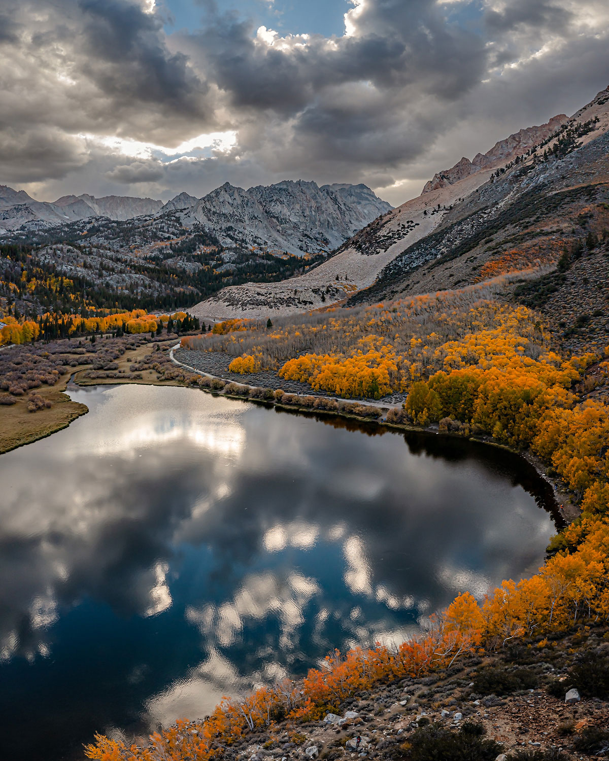 06-Eastern-Sierra-North-Lake-fall-color