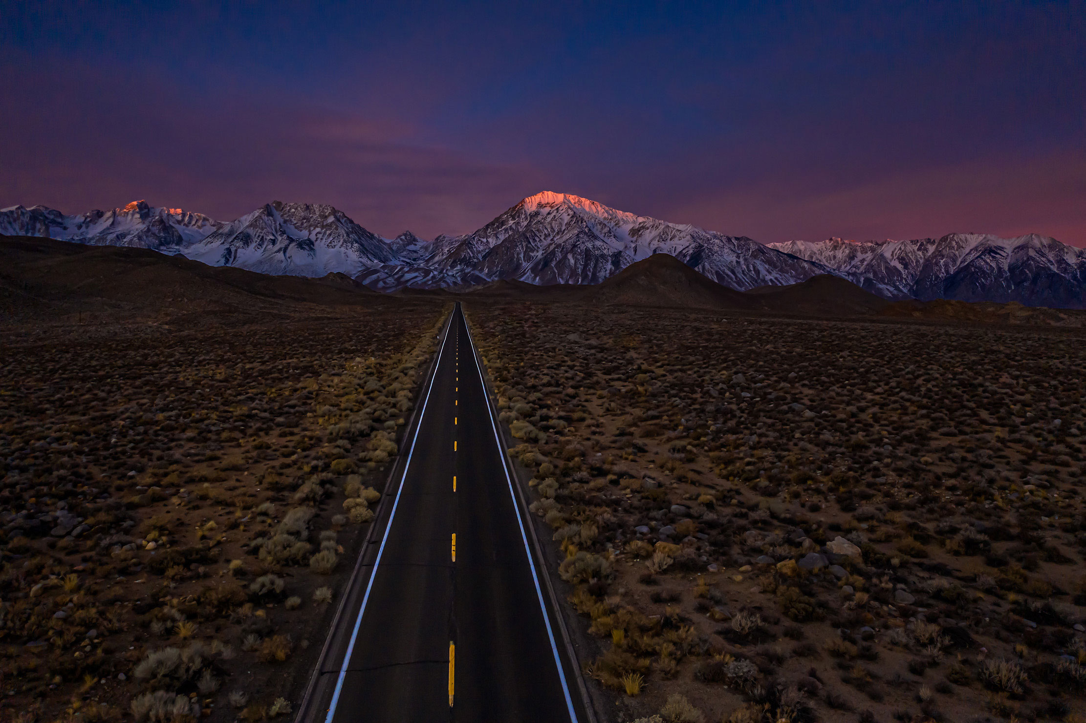 19-Eastern-Sierra-sunrise-highway