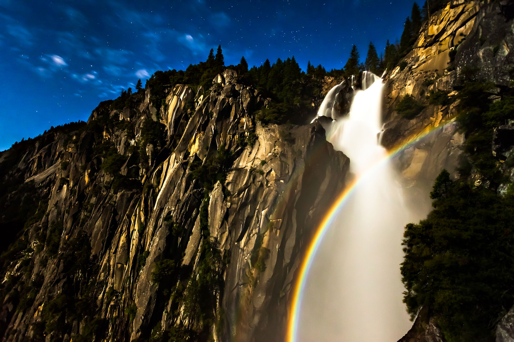 Cascade Falls Moonbow