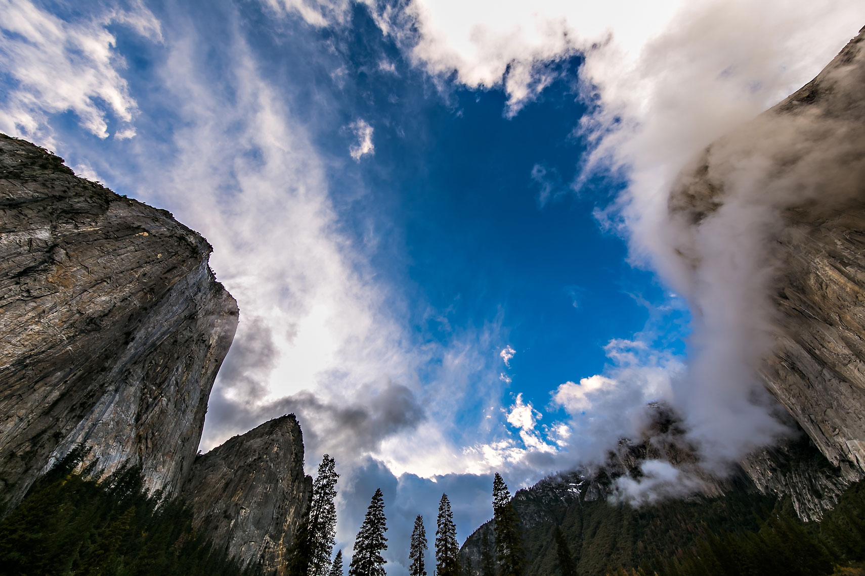 El Cap Middle Cathedral Clouds