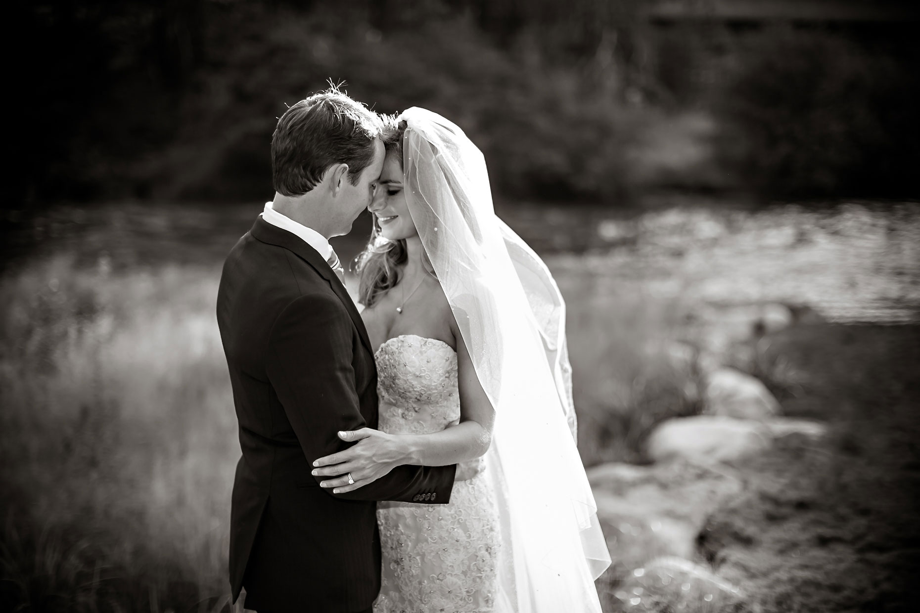 Mammoth Lakes & Eastern Sierra wedding photographer.