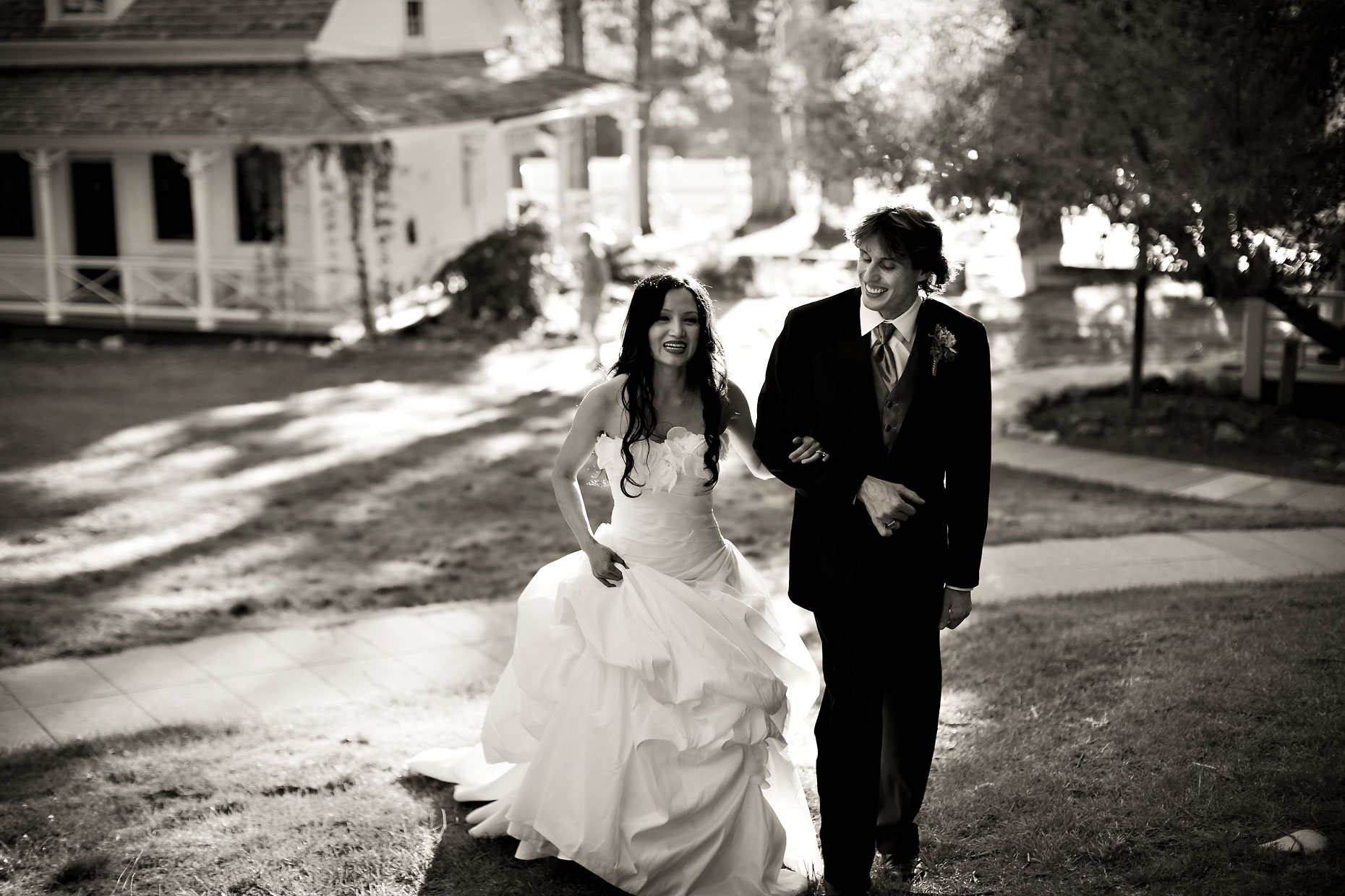 Yosemite elopement & intimate wedding photographer.
