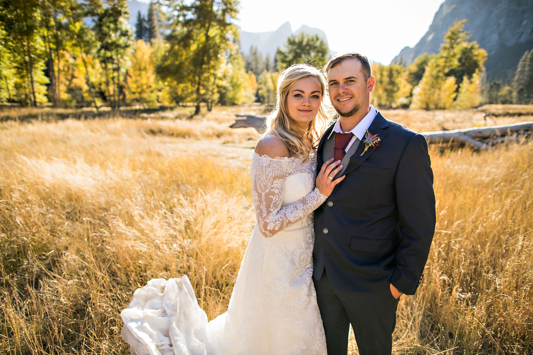 Yosemite autumn wedding photography.