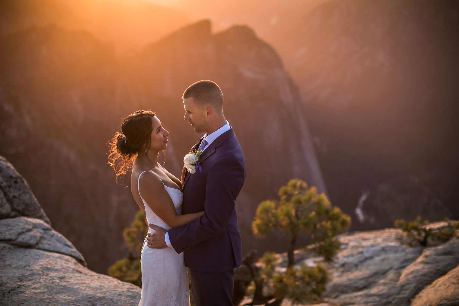 Taft Point adventure elopement photographer.